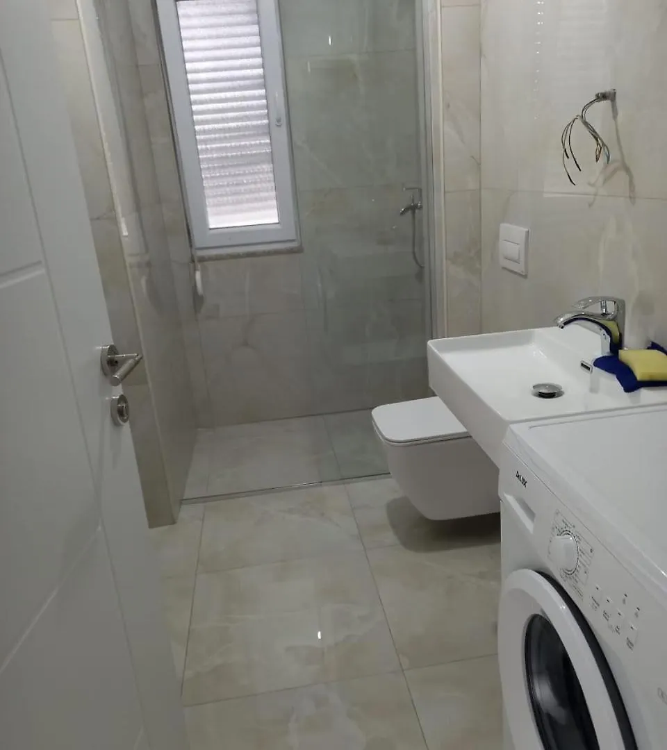 Kune Shengjin Apartment