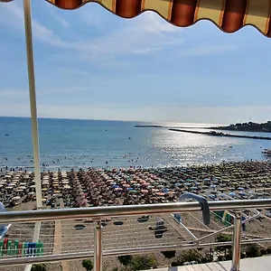 Apartment Sea View, Shëngjin